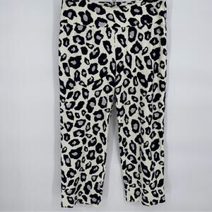 J. McLaughlin Women Capris Leopard Print Wrinkle Resistant Lightweight Classic M